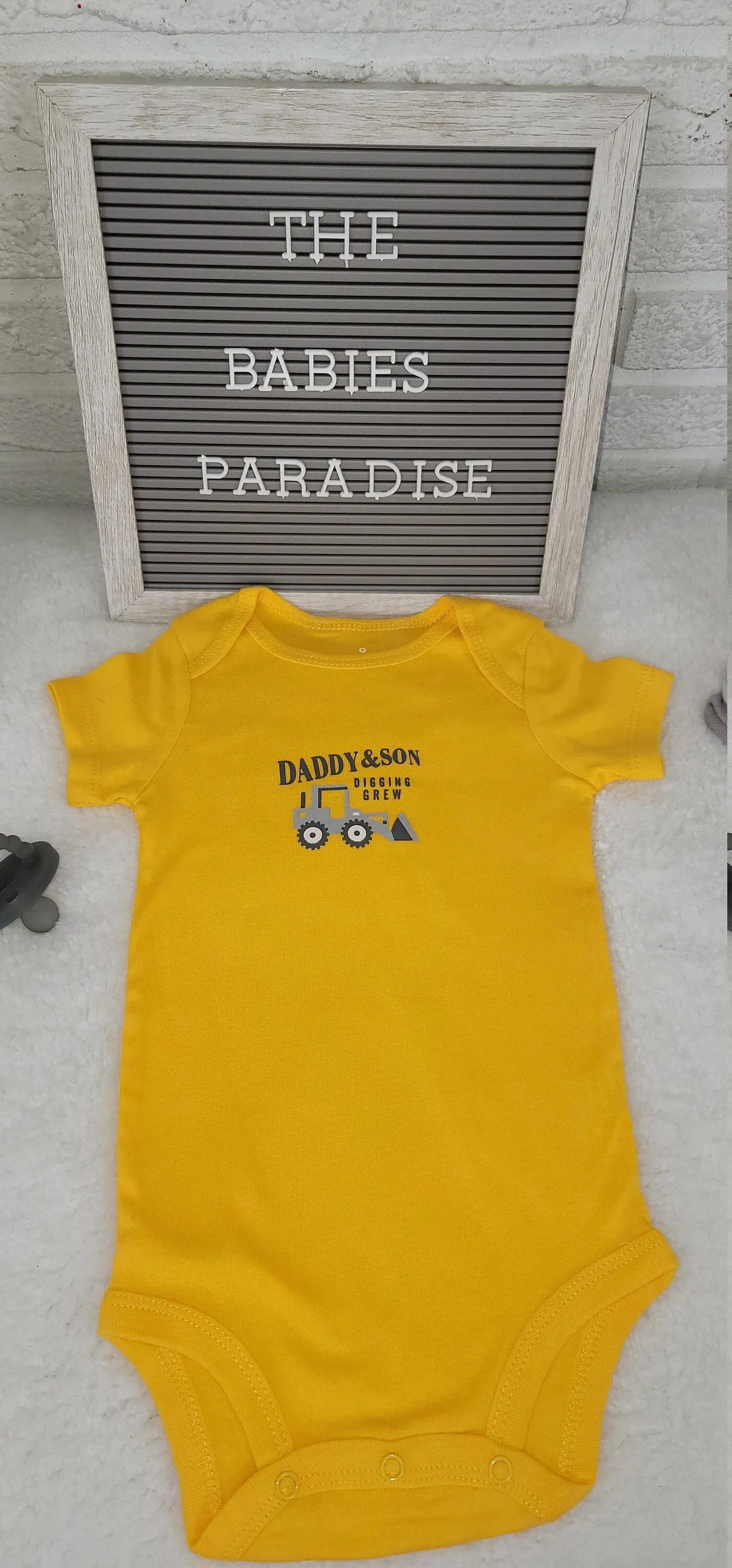 Baby Boy Onesie, Daddys Son Design Onesie,  Yellow Onesie, 9 month Baby Boy Onesie, Baby Bodysuit, Babyshower Gift, Bodysuit, Stylish Onesie