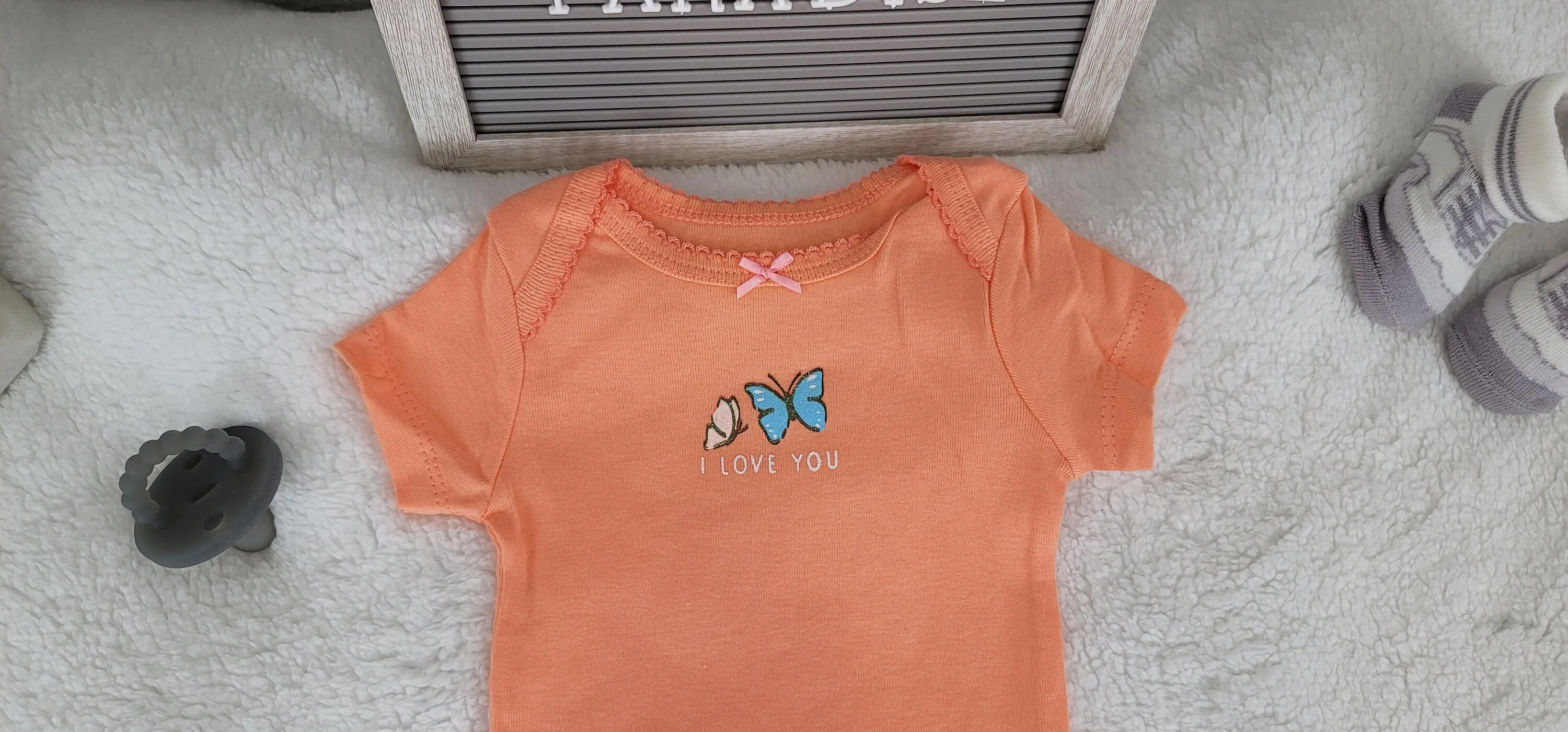 Baby Girl Onesie, I love you Onesie, Peach Onesie, 6 month Baby Girl Onesie, Trendy Onesie, Stylish Onesie