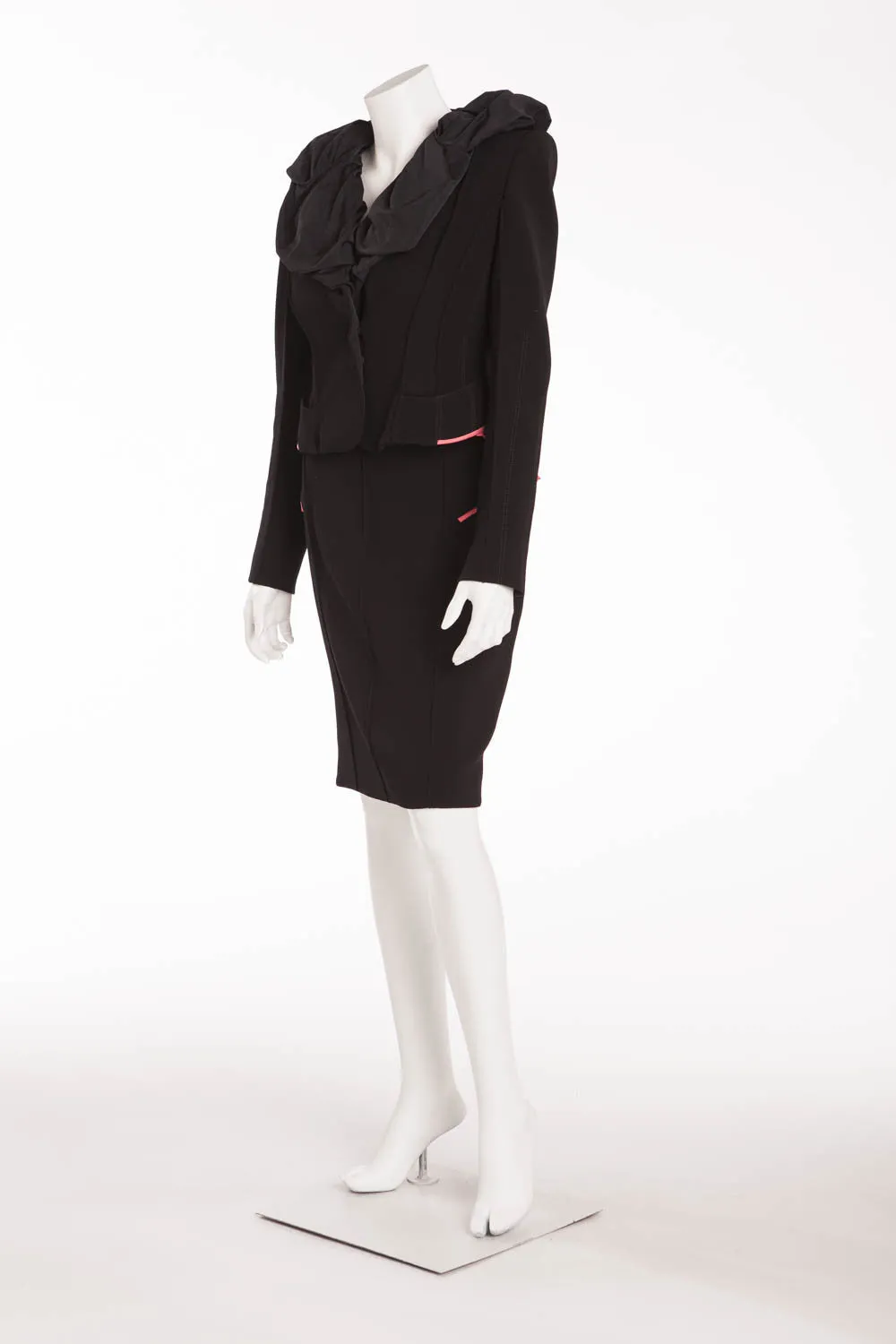 Louis Vuitton - Iconic 2PC Black Blazer and Skirt Suit with Pink Trim - FR 38