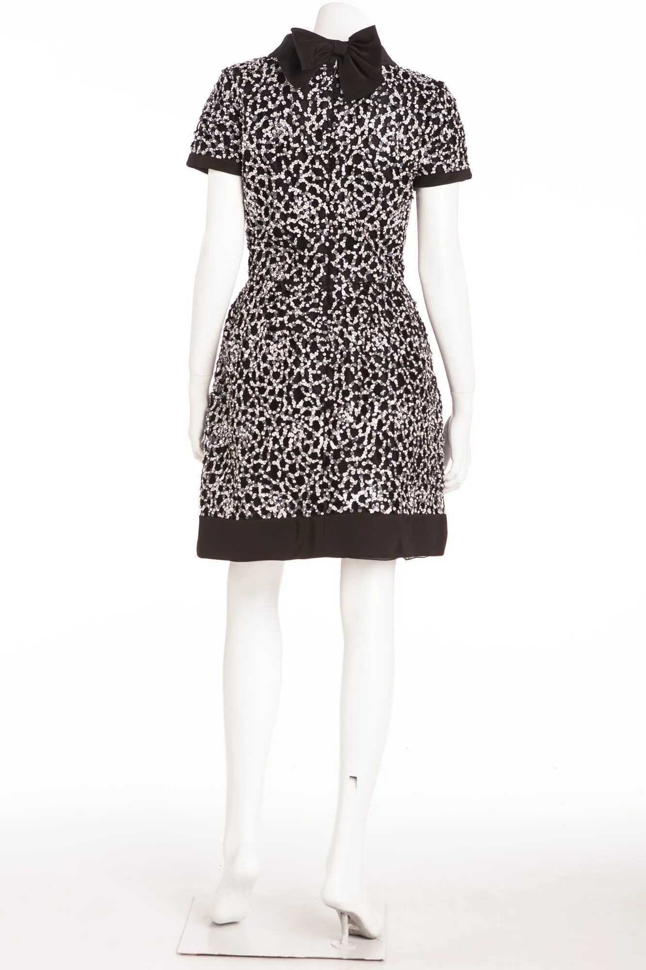 Oscar De La Renta - Camellia Sequined Silk Mini Dress NWT - 8